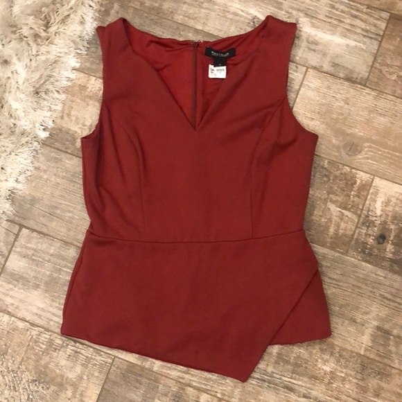 White House Black Market Tops - EUC WHBM SZ8 stretch,terra cotta asymmetrical hem.